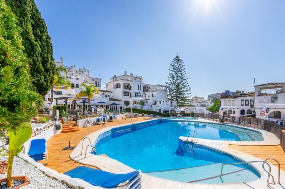 Apartamento Maika Benalsun Pueblo Evita Бенальмадена Экстерьер фото